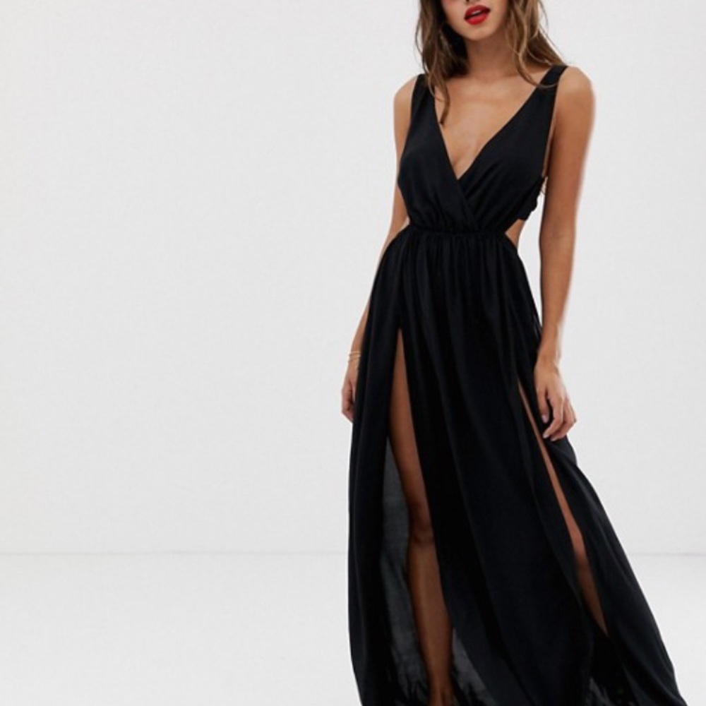 Black Light Weight Beach Cover Maxi Dress